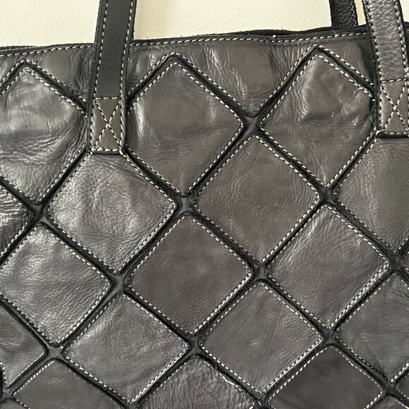 Italian Leather Tote - Picture 2 of 7